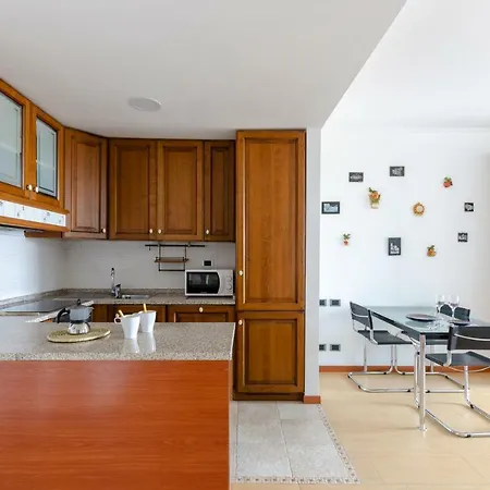 Hintown La Corte Il Cielo Sopra Apartman